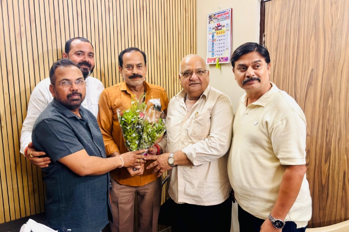नवनियुक्त एल्डरमैन का भाजपा पदाधिकारियो द्वारा किया गया सम्मान और स्वागत