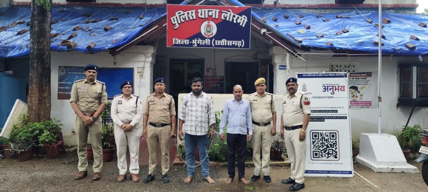 घर में घुसकर महिला और नाबालिग से छेड़छाड़, दो आरोपी गिरफ्तार, जेल भेजे गए