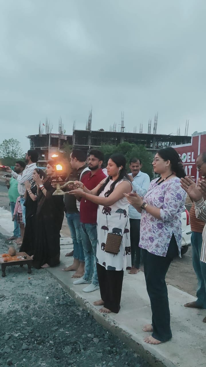 वर्षा जल के आगमन पर माँ अरपा दाई की भव्य महाआरती संपन्न, नदी संरक्षण का लिया संकल्प
