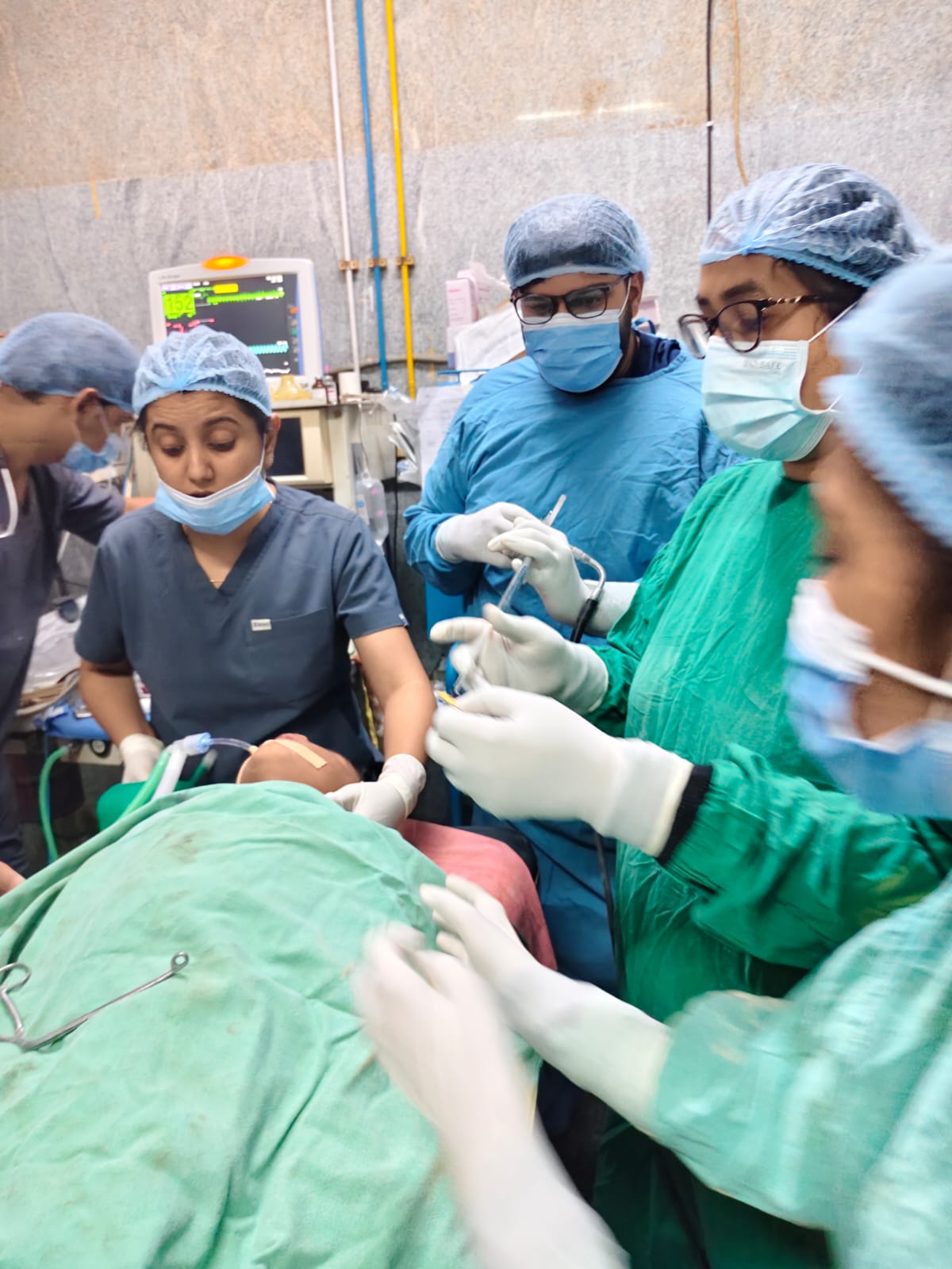 सिम्स बिलासपुर में डॉक्टरों का कमाल, 6 वर्षीय मासूम की आहार नली से सफलतापूर्वक निकाला गया सिक्का, बची जान