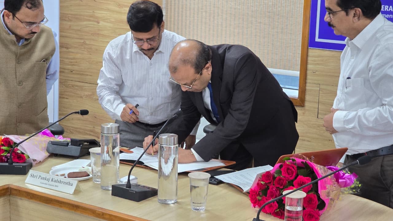 मुख्यमंत्री के नेतृत्व में खनन क्षेत्र में हासिल हुई एक और महत्वपूर्ण उपलब्धि, सीएमडीसी एवं जेएनएआरडीडीसी के बीच हुआ ऐतिहासिक एमओयू