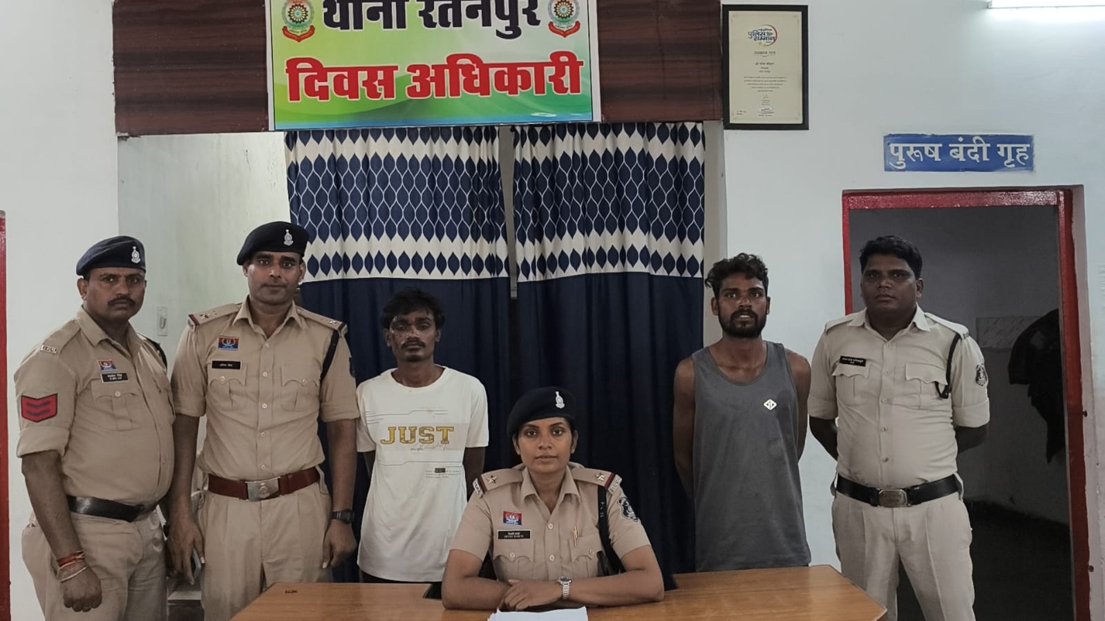 शराब के नशे में मामूली विवाद बना हत्या की वजह, ईंट और चाकू से हमला कर युवक की हत्या; दो आरोपी घंटों में गिरफ्तार