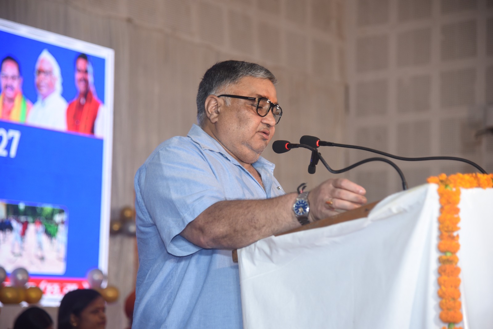 शिक्षा ही सफलता का मूल मंत्र है, कोई भी बच्चा शिक्षा से वंचित ना रहे, प्रत्येक बच्चा नियमित रूप से विद्यालय आए, गुणवत्तापूर्ण शिक्षा प्राप्त करे- पर्यटन मंत्री श्री राजेश अग्रवाल