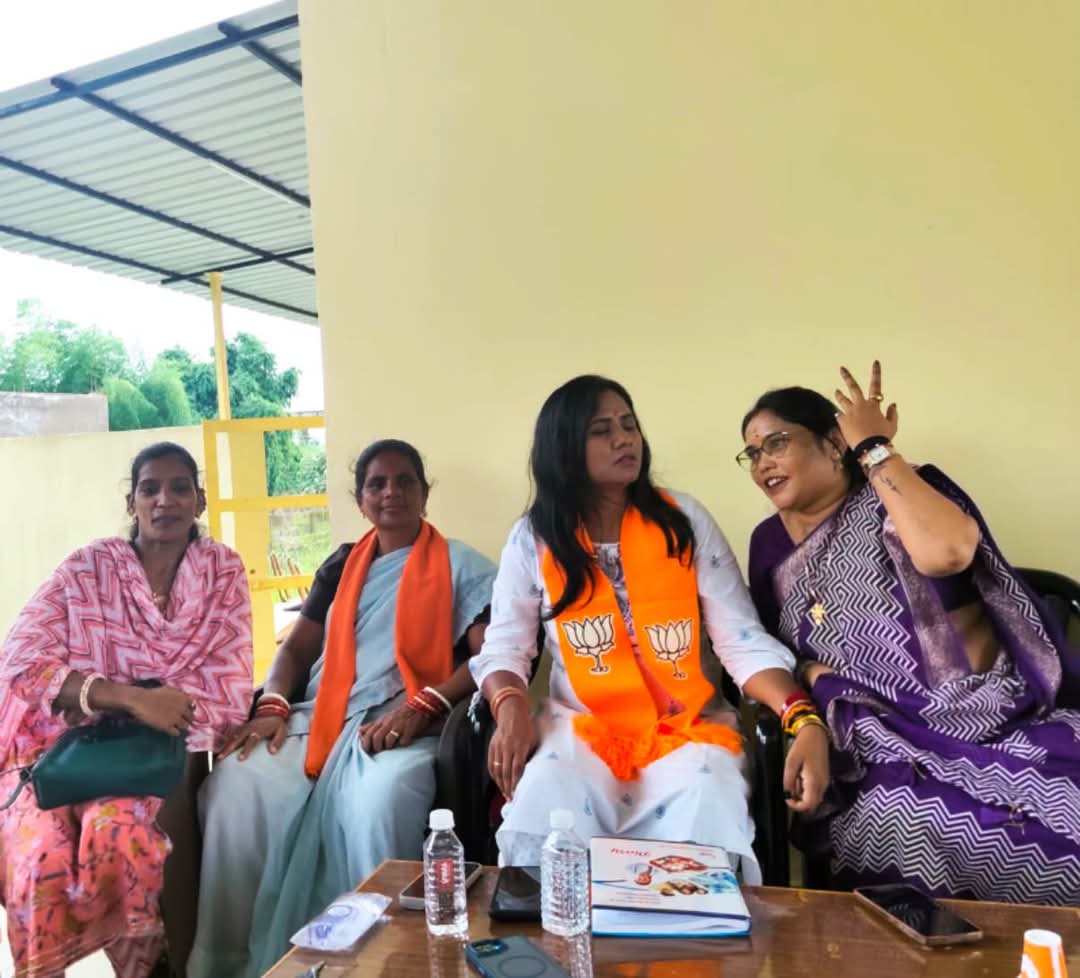 भाजपा महिला मोर्चा की जिला बैठक में प्रियंका गिरी का संगठन पर जोर, कहा— बूथ स्तर तक बढ़ाएं सक्रियता
