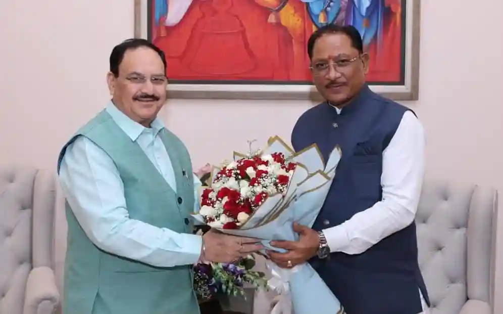 मुख्यमंत्री श्री विष्णु देव साय ने केंद्रीय स्वास्थ्य मंत्री श्री जे.पी. नड्डा से की सौजन्य भेंट, छत्तीसगढ़ में स्वास्थ्य सेवाओं के विस्तार और सुदृढ़ीकरण को लेकर हुई चर्चा,  दूरस्थ और जनजातीय अंचलों तक गुणवत्तापूर्ण स्वास्थ्य सुविधाओं की पहुंच बढ़ाने पर विशेष जोर*