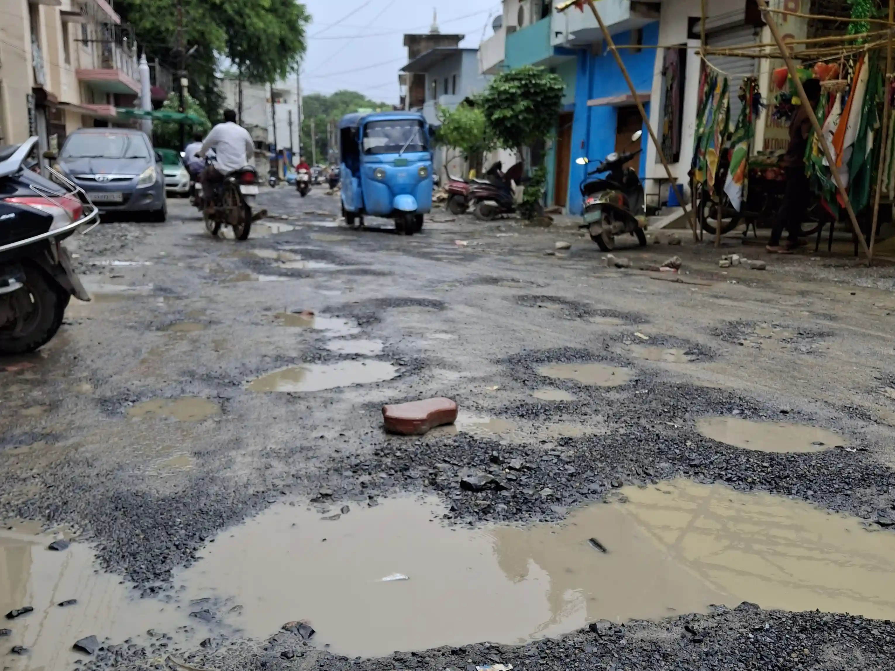 बारिश के बाद संवरेंगी शहर की सड़कें, नेहरू चौक-पेंड्रीडीह मार्ग का काम अगले हफ्ते से