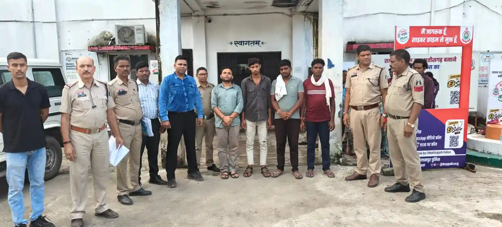 फसल चरने की मामूली बात पर किसान को जबरन पिलाया कीटनाशक, चार आरोपी गिरफ्तार, हिर्री पुलिस ने हत्या के मामले का किया खुलासा, सभी आरोपियों को न्यायिक रिमांड पर भेजा