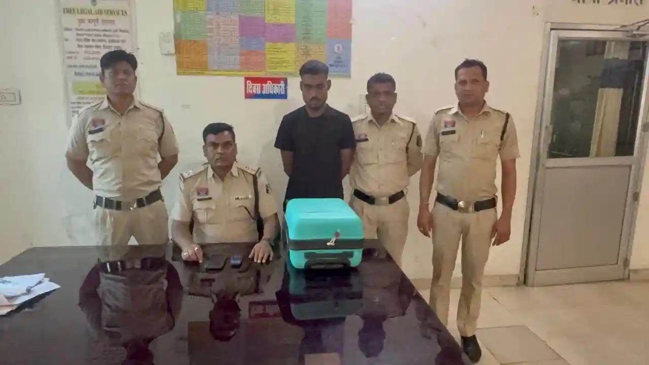 झारसुगुड़ा से गांजा लेकर बिलासपुर पहुंचा युवक गिरफ्तार, 6.396 किलो गांजा जब्त