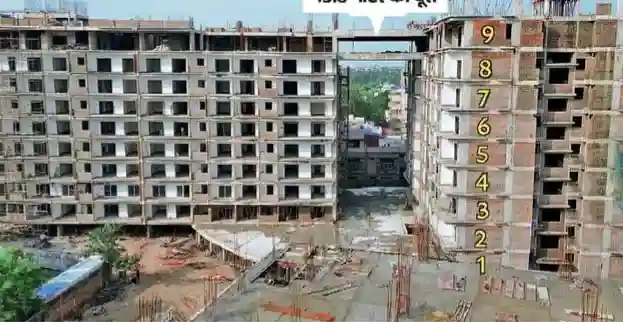 आठ फ्लोर की मंजूरी, नौवीं मंजिल पर 14 फ्लैट का निर्माण, तोरवा चौक के दीवान कंस्ट्रक्शन अपार्टमेंट में स्वीकृत नक्शे से अलग निर्माण का मामला, दोनों ब्लॉकों को ब्रिज से जोड़ा