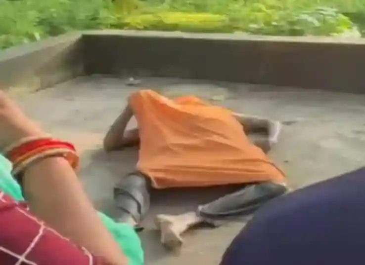 दोस्त की जान बचाने नदी में कूदे इमनेश अंसारी की लाश घटना के तीसरे दिन सोमवार को मिली