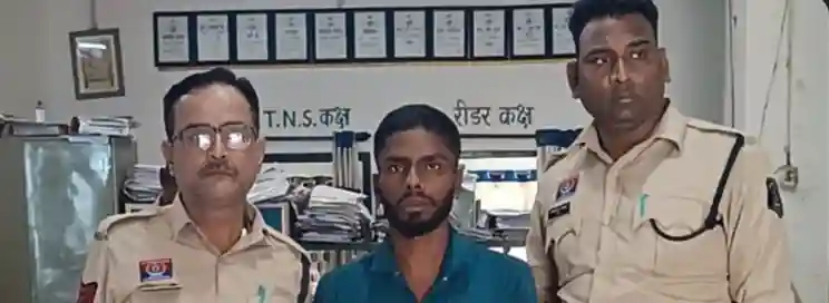 गरबा में जाने निकली युवती से ऑटो चालक ने सुनसान जगह में किया दुष्कर्म, गिरफ्तार