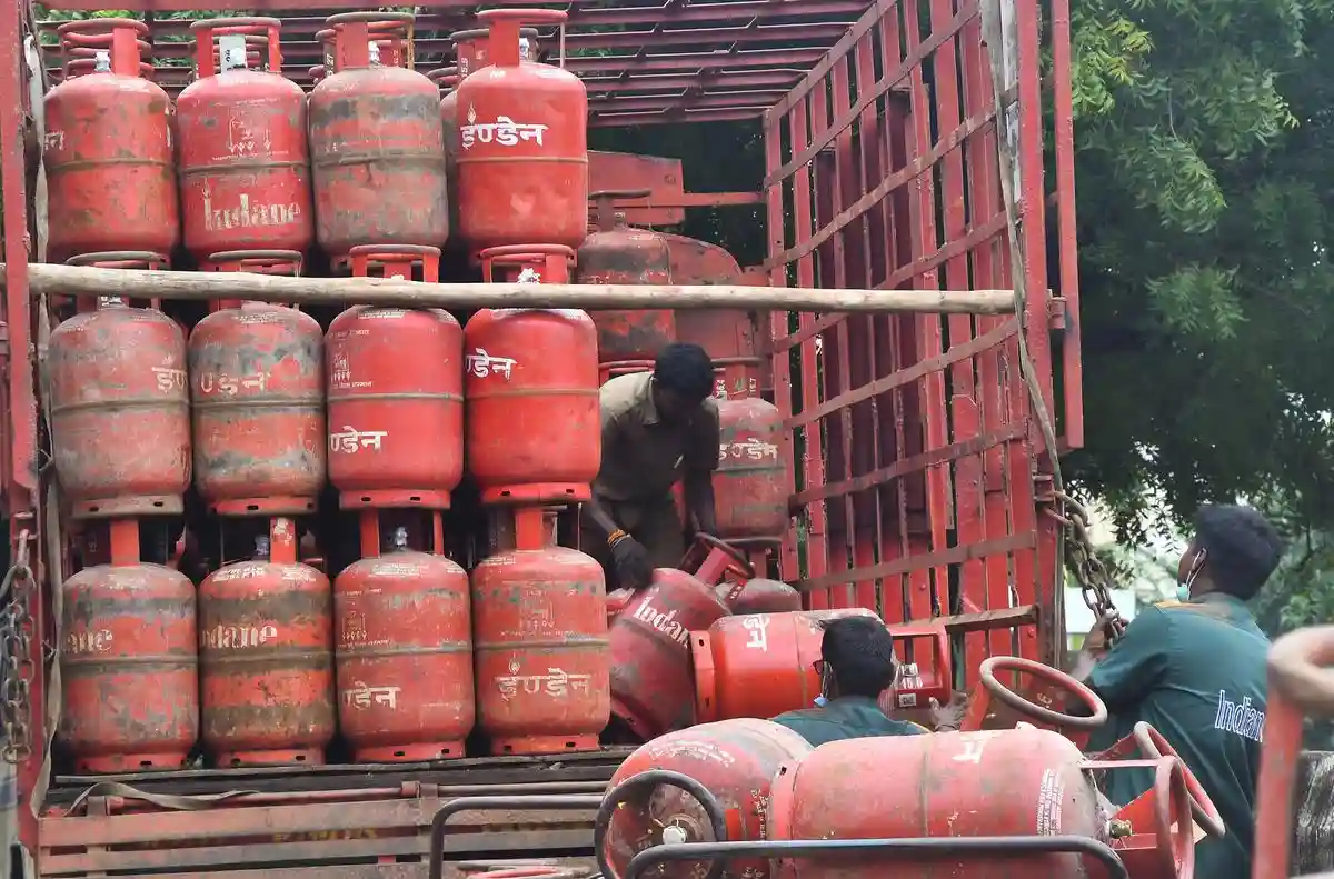 ई-केवाईसी नहीं तो आज से गैस सिलेंडर की बुकिंग बंद, बिलासपुर में 80 हजार कनेक्शन बाकी