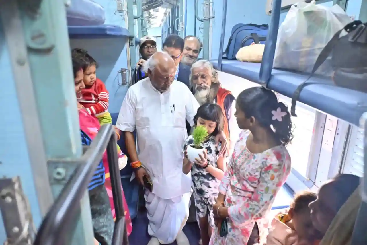 दिल्ली अब दूर नहीं- सरगुजा को मिली बड़ी रेल सौगात, अम्बिकापुर से हजरत निजामुद्दीन के लिए अब सप्ताह में दो दिन ट्रेन