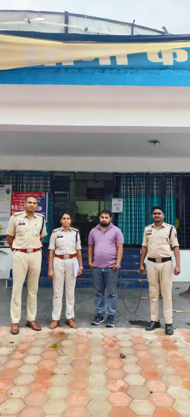 रात में घर में घुसकर धमकी और मारपीट, 3 मामलों में आरोपी गिरफ्तार