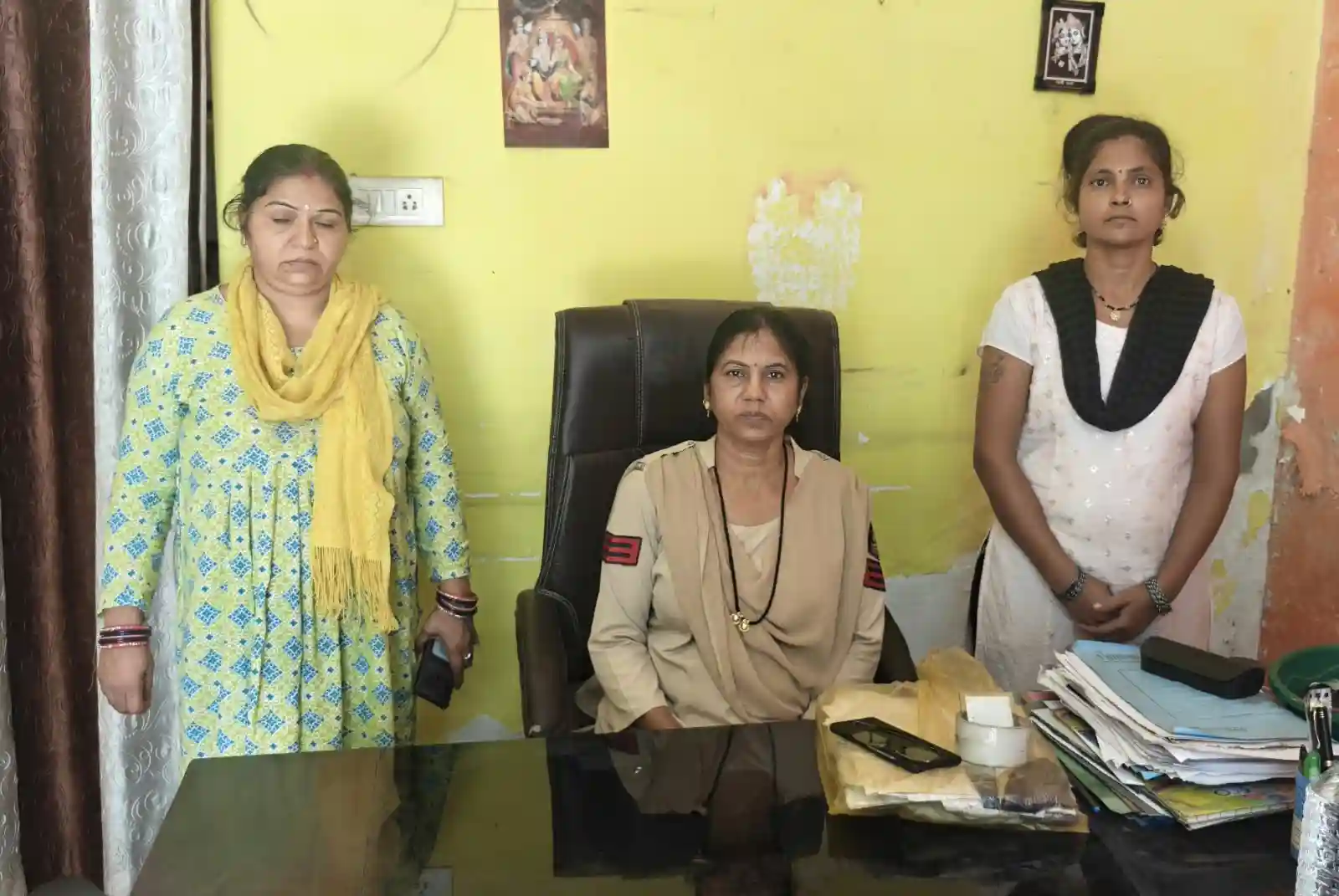 दुर्गा पूजा से पहले तोरवा पुलिस की कार्रवाई, 2 महिलाओं सहित 11 वारंटी गिरफ्तार