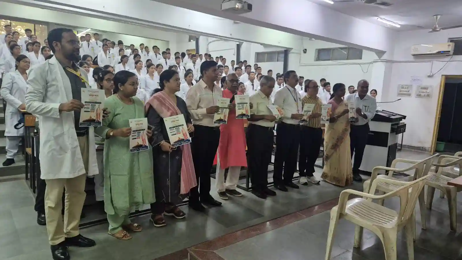 विवेकानंद केंद्र कन्याकुमारी, शाखा बिलासपुर द्वारा CIMS मेडिकल कॉलेज में “उत्तिष्ठत भारत” कार्यक्रम का आयोजन 