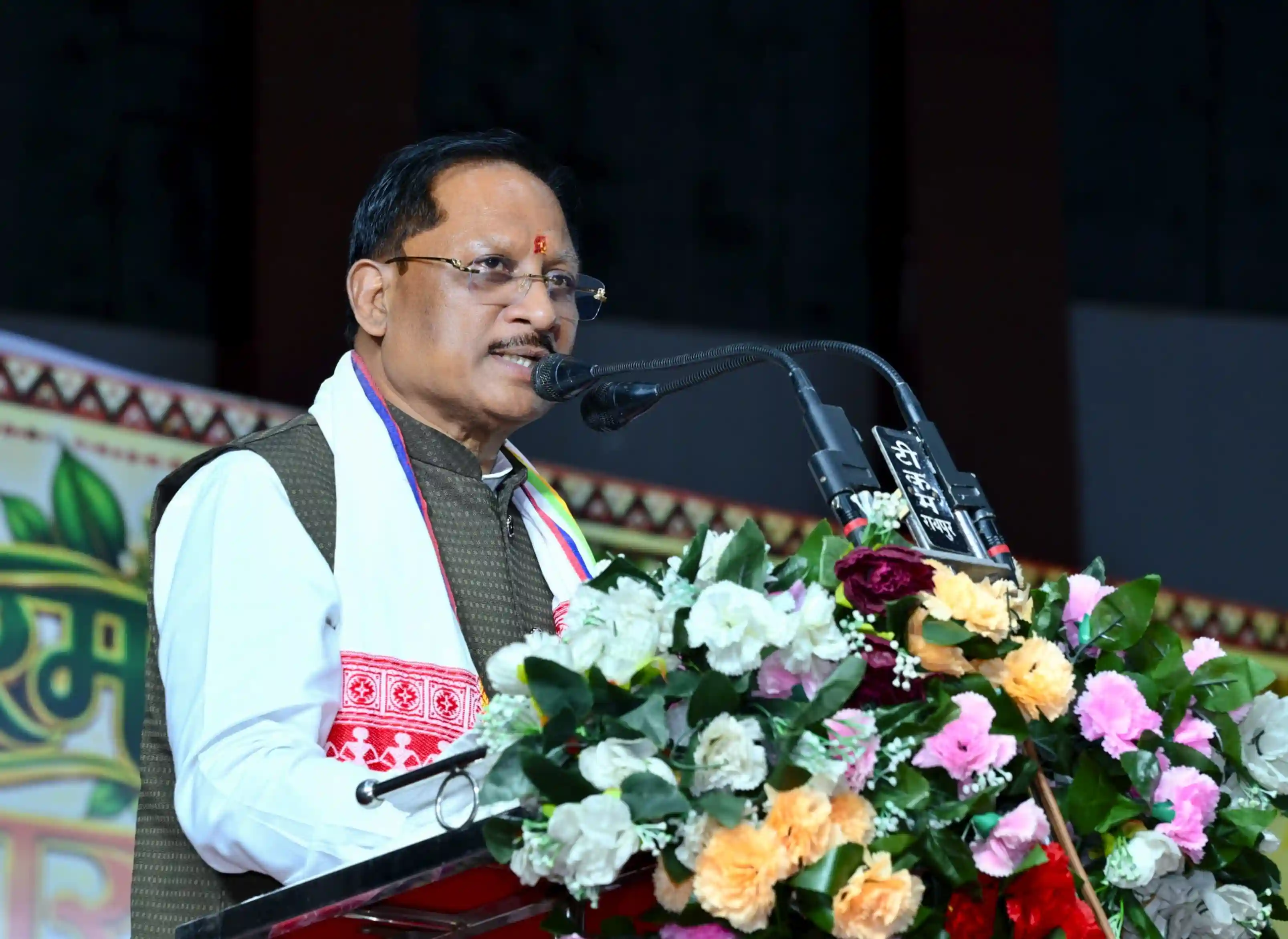 करमा परब महोत्सव में मुख्यमंत्री ने समाजजनों को दी शुभकामनाएं : युवाओं से शिक्षा, नशामुक्ति और सामाजिक एकजुटता का किया आह्वान