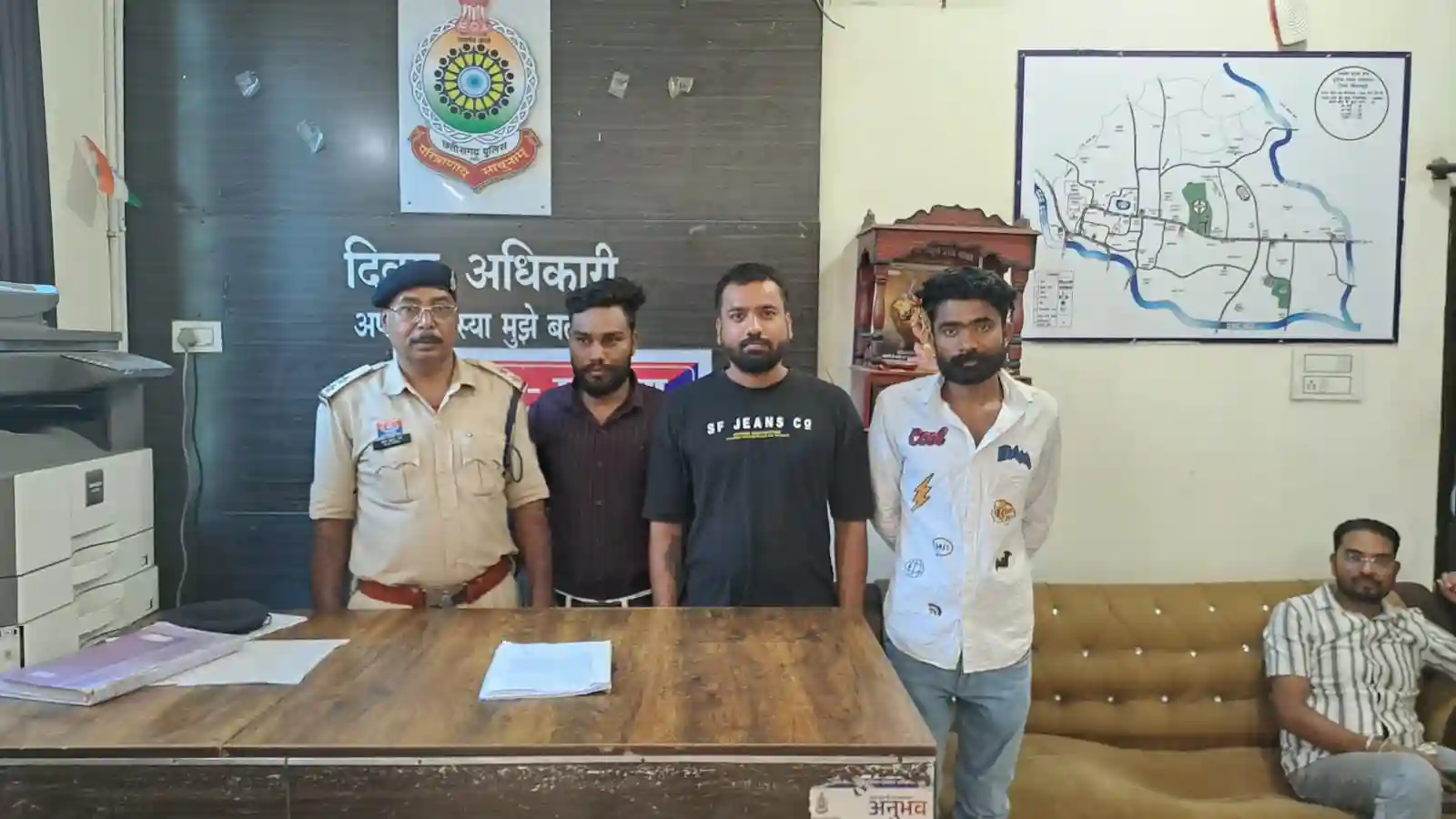 बस एजेंट से मारपीट कर रंगदारी मांगने वाले 3 आरोपी गिरफ्तार, एक फरार