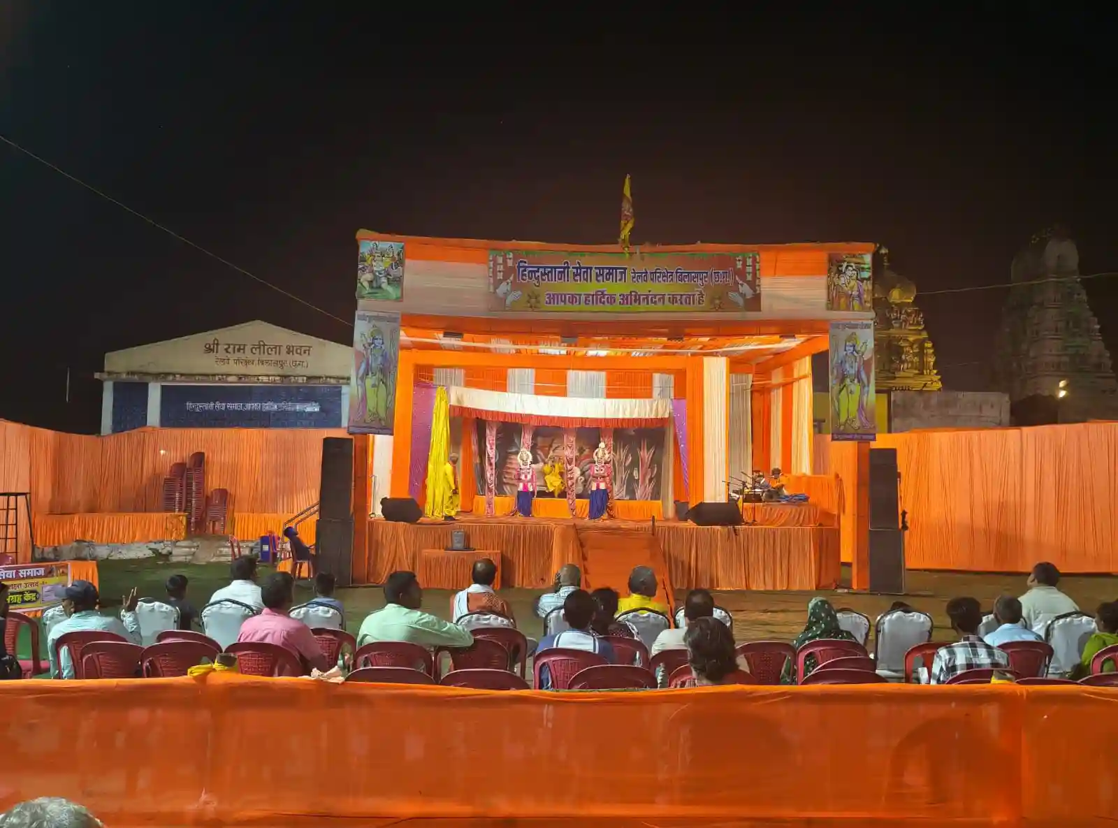 1950 में 4-5 हजार रुपए के बजट से हुई थी रामलीला शुरुआत, अब 8 लाख रुपए तक पहुंचा आयोजन का खर्च; 20 अक्टूबर को 65 फीट के रावण का होगा दहन