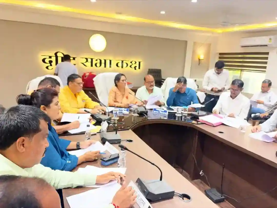 इमलीपारा में 12 लाख की दुकान का बाजार मूल्य 24 लाख, एमआईसी में उठे सवाल