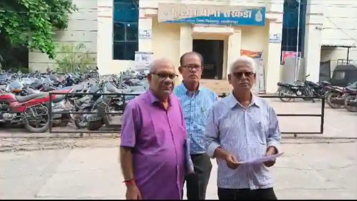 क्रेडिट कार्ड से ₹1.39 लाख की ऑनलाइन ठगी, बचत खाते से भी निकाले ₹1.38 लाख