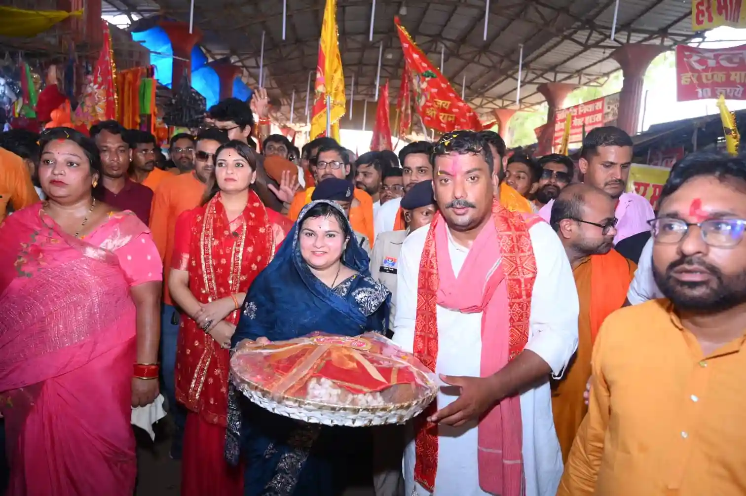 सात दिनों की साधना, श्रद्धा और सनातन गौरव का ऐतिहासिक समापन, माँ महामाया के दरबार में ध्वजा अर्पण के साथ पूर्ण हुई विधायक सुशांत शुक्ला के नेतृत्व में निकली बेलतरा की ध्वजा यात्रा