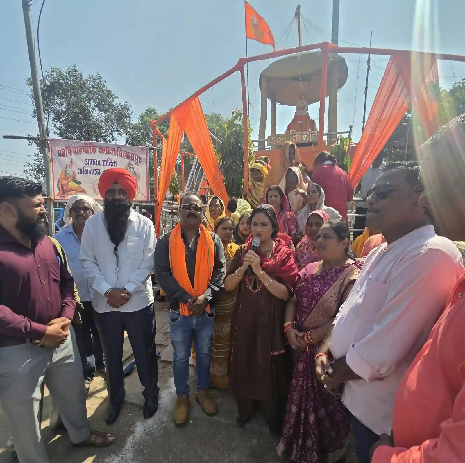 महर्षि वाल्मीकि जयंती पर भाजपा नेताओं ने किया नमन -स्मरण