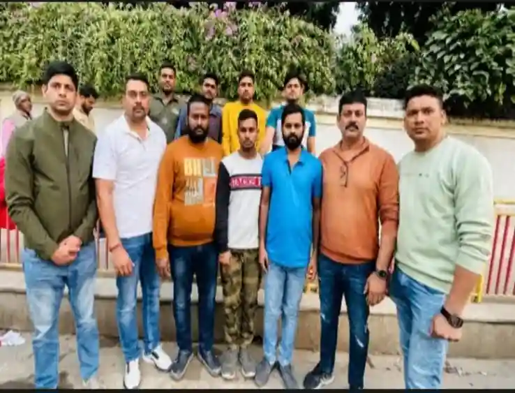 संजू त्रिपाठी हत्याकांड: 22 आरोपी बरी, भाई कपिल भी छूटा, पुलिस की पूरी कहानी अदालत में साबित नहीं हो सकी