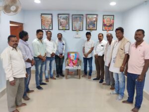 कांग्रेस ने मनाई देश के पहले प्रधानमंत्री जवाहर लाल नेहरू की 133वीं जयंती, पखांजूर में दी श्रदांजलि
