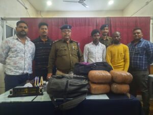बिलासपुर रेलवे स्टेशन में फिर पकड़ा गया गांजा,,की गई कार्यवाही