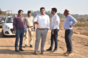 एसटीपी समेत अन्य प्रोजेक्ट के साइट पर काम देखने पहुंचे एमडी,सारे प्रोजेक्ट समय सीमा के भीतर पूर्ण हों पिंक टाॅयलेट को एक माह के भीतर पूरा करने के निर्देश