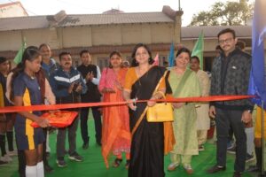सेक्रो द्वारा रेलवे नॉर्थ ईस्ट इंस्टीट्यूट मैदान में आरओ वॉटर कूलर का किया गया लोकार्पण