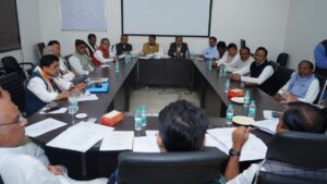 राहुल गांधी की न्याय यात्रा फरवरी के दूसरे सप्ताह में ,कांग्रेस प्रभारी सचिन पायलट और अन्य वरिष्ठ नेताओं के साथ पूर्व विधायक शैलेश पांडे की चर्चा, राहुल गांधी की यात्रा को सफल बनाने पूर्व विधायक पांडे को बड़ी जिम्मेदारी