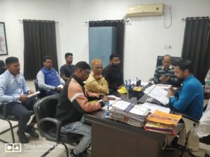 लोकसभा चुनाव: राजनीतिक दलों की हुई बैठक,फोटोयुक्त निर्वाचक नामावलियों का विशेष संक्षिप्त पुनरीक्षण कार्यक्रम के संबंध में दी गई जानकारी,राजनीतिक दलों को बूथवार नियुक्त करना होगा बीएलए  