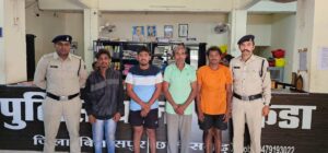 खमतराई क्षेत्र में ब्राह्मण युवक की हत्या से नाराज लोगों ने किया था चक्का शाम का इरादा, पीड़ित परिवार से बात कर उपमुख्यमंत्री और गृहमंत्री ने इंसाफ का दिलाया भरोसा, कहा- जरूरत पड़ी तो अपराधियों के घर चलेगा  बुलडोजर