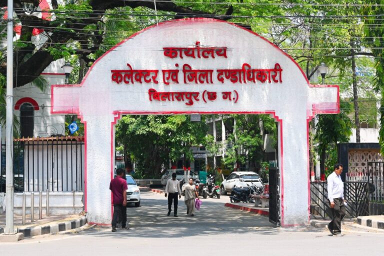 फोटोयुक्त-दस्तावेज-दिखाकर-भी-मतदाता-कर-सकेंगे-मतदान.jpeg