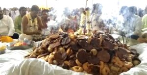 श्री सोलापुरी माता पूजा में देवी को अर्पित किया गया 21 प्रकार के व्यंजनों का महाकुंभम भोग ,  वापसी यात्रा के साथ हुआ आयोजन का समापन