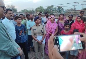 पुलिस अधीक्षक बिलासपुर श्री रजनेश सिंह ने पचपेड़ी थाने का किया आकस्मिक निरीक्षण
