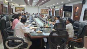 बाल श्रम विषय पर सामाजिक संगठनों के साथ प्रशासन की बैठक
