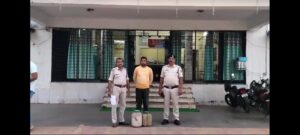 कोटा पुलिस ने तीन आरोपियों से किया 50 लीटर शराब जप्त