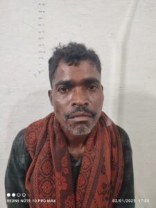 पकड़े जाने पर लकड़ी तस्करों ने की डिप्टी डेंजर के साथ मारपीट
