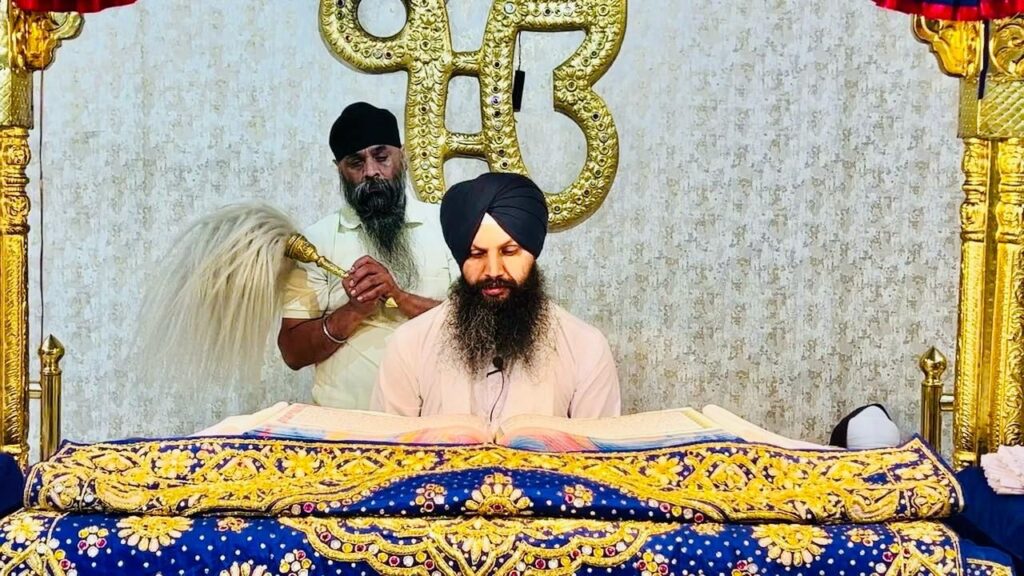 बड़ी ही श्रद्धा से मनाया जाएगा प्रकाश पुरब
