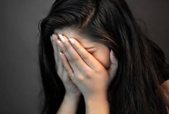 पूर्व एल्डरमैन ने 50 हजार लेकर महिला के साथ आठ बार किया दुष्कर्म