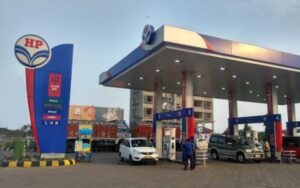 छत्तीसगढ़ में आज से पेट्रोल एक रुपया लीटर सस्ता,विष्णु देव सरकार ने बजट में की थी घोषणा