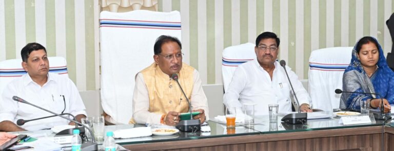 जनहित के कामों में लापरवाही बर्दाश्त नहीं होगी: मुख्यमंत्री श्री विष्णु देव साय