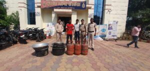 सरकंडा पुलिस को मिली बड़ी सफलता, बर्तन चोरी का मामला सुलझाया – एक आरोपी गिरफ्तार, एक फरार