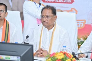 मुख्यमंत्री के कड़े तेवर – लापरवाह अधिकारियों पर गिरी गाज, मुख्यमंत्री विष्णुदेव साय ने समीक्षा बैठक में मुंगेली और जीपीएम जिले में कड़ी कार्रवाई के निर्देश दिए