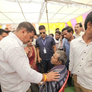 मदनपुर के समाधान शिविर में सुशांत शुक्ला ने दिखाए कड़े तेवर,मौके पर विभागीय कार्यों की समीक्षा कर अधिकारियों को लगाई फटकार,सुशासन की आस से जनता ने चुना,लापरवाही बर्दास्त नहीं: सुशांत शुक्ला