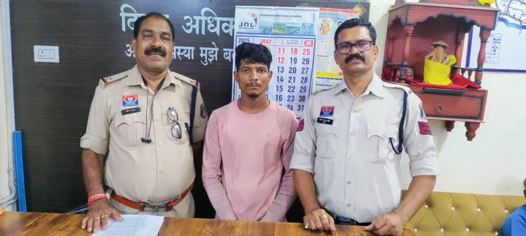 नाबालिग किशोरियों को भगाकर उनके प्रेमी कर रहे थे उनके साथ दुष्कर्म, अपहरण और बलात्कार के आरोप में दो युवक गिरफ्तार