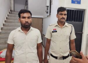 रेलवे टेक्नीशियन पद के लिए चयनित युवक फर्जीवाड़े के आरोप में हुआ गिरफ्तार, अलग-अलग नाम से चार अलग सेंटर में दी थी परीक्षा